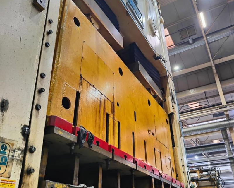 Press 800T Erfurt PELH
